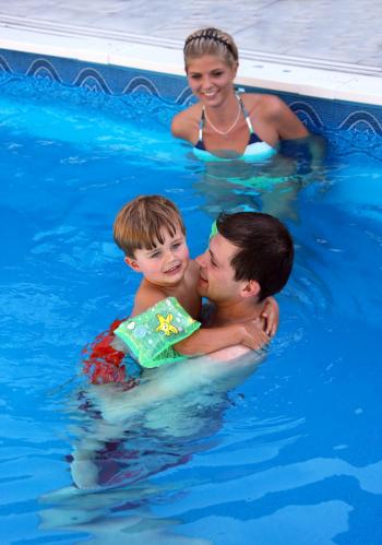 Schwimmlernhilfen müssen die Norm EN 13138-1 erfüllen